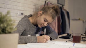 Plan ahead for your College Formal Attire - College Trav